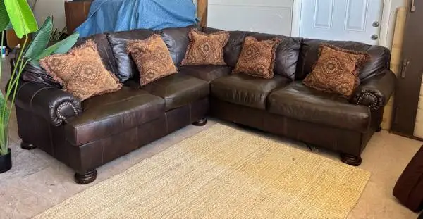 DARK BROWN GENUINE LEATHER SECTIONAL BY ASHLEY FURNITURE, DELIVERY INCLUDED
