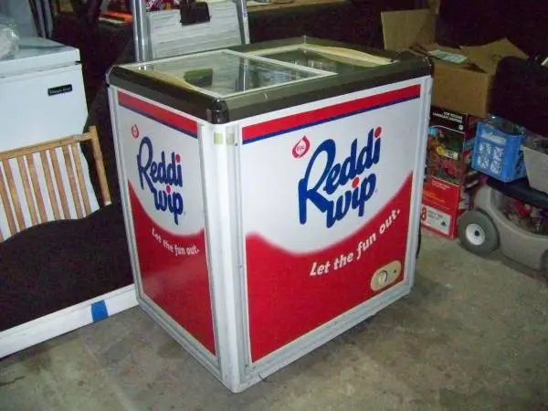 commercial refrigeration cooler display beer/pop