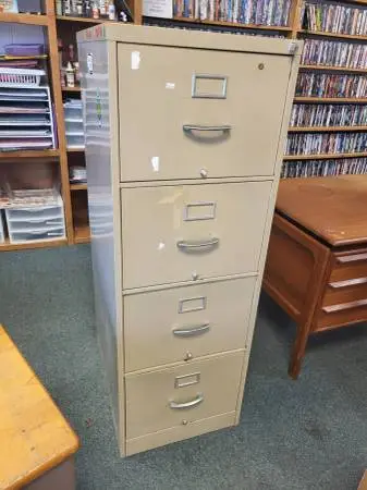 4-Drawer Filing Cabinet