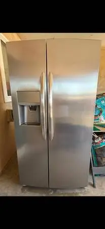 Free Delivery=- Frigidaire Side by Side Refrigerator