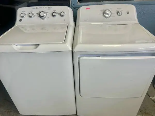 GE Heavy Duty Washer and Electric Dryer Set
