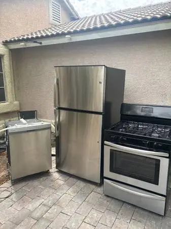 KITCHEN SET STAINLESS