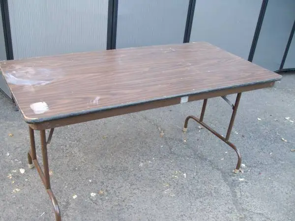 banquet / folding table