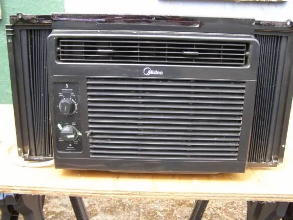 Midea AC  5000BTU