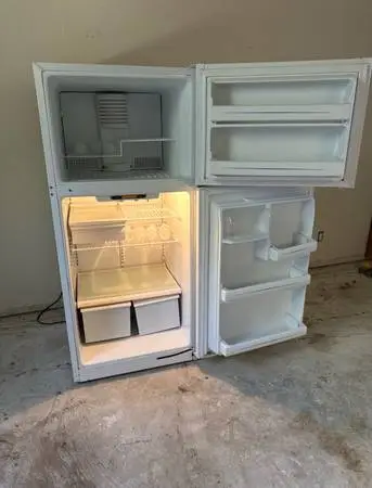 White refrigerator work well