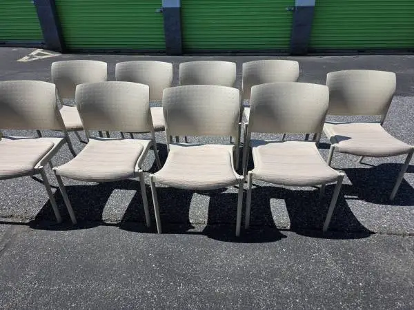 RAPTURE STACKABLE CHAIRS