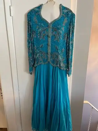 Gown/Dress