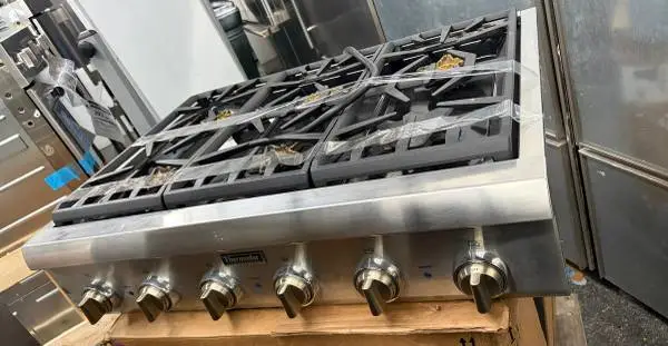 STAINLESS STEEL RANGETOP GAS