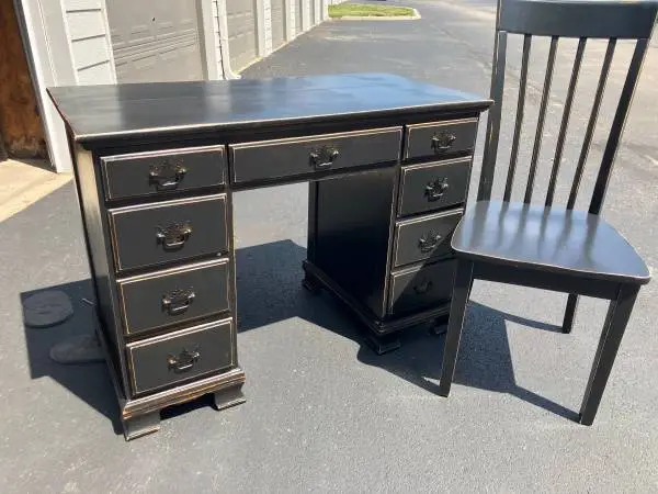 Vintage Knee Hole Desk with Chair