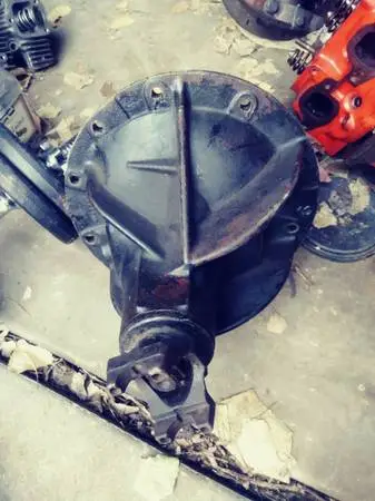 57 64 pontiac olds  chevy  &   rearends(9.3)$housing 55 57 chev