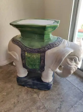VINTAGE CHINESE STONEWARE GARDEN STOOL