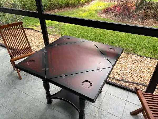 Game pub table