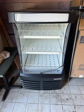 Beverage-Air retail cooler BZ13HC-B