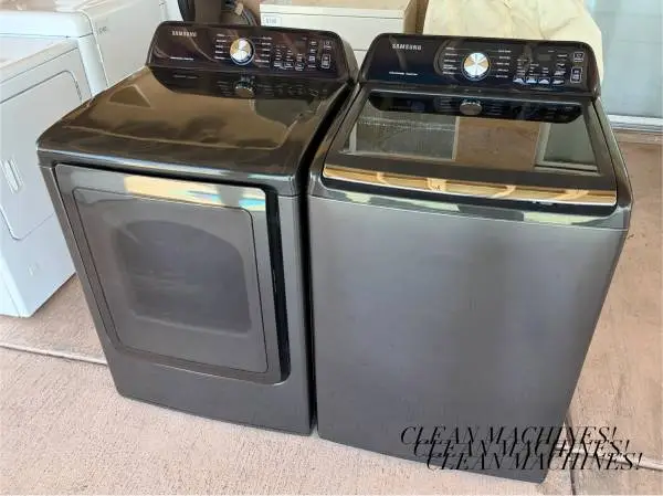 Samsung Washer and Gas Dryer CLEAN MACHINES!