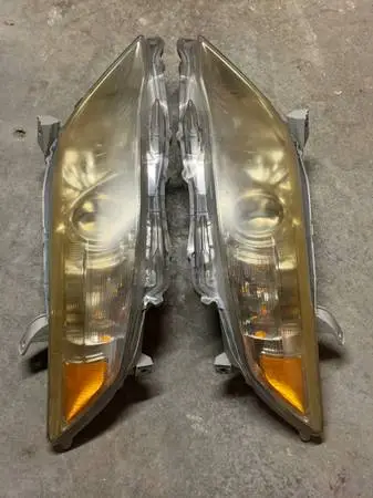 Headlights Toyota Camry OEM