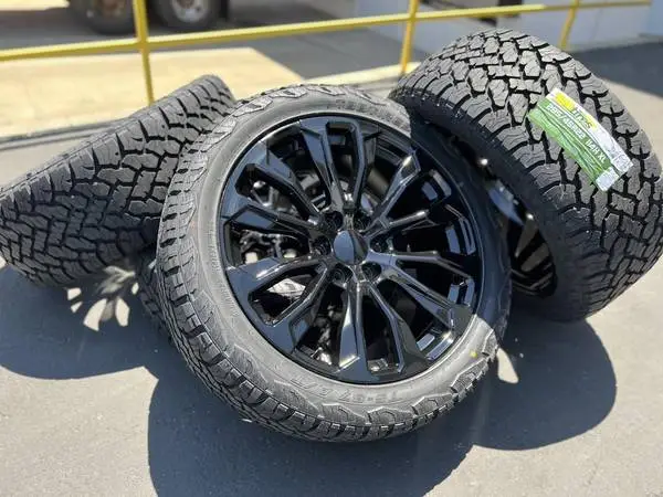 New wheels A/T tires Chevy Tahoe Silverado GMC Sierra Yukon 22” rims