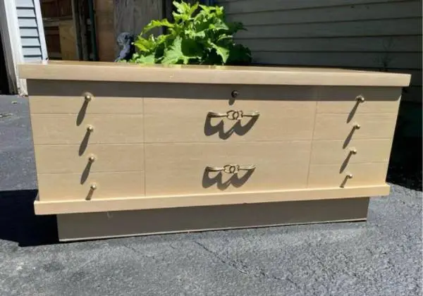 Mid Century Lane Furniture Chest.