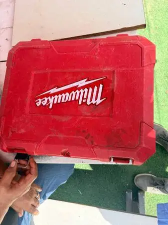 milwaukee  tools