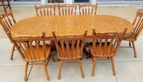 Double Pedestal Solid Oak Table with chairs