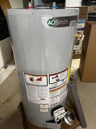 AO Smith 40-Gallon Natural Gas Water Heater 6-year
