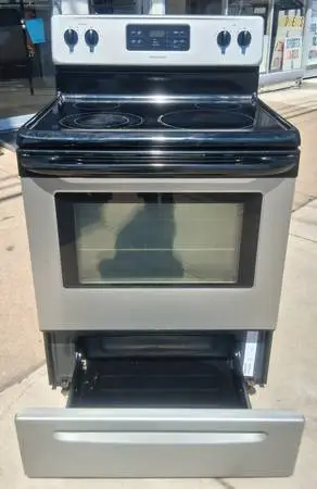 Frigidaire Electric Stove