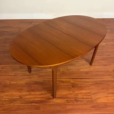 9 Different Dining Tables, Mid Century & More