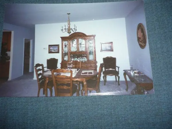 Stunning Hand-Carved Solid Oak Wood Dining Room Set
