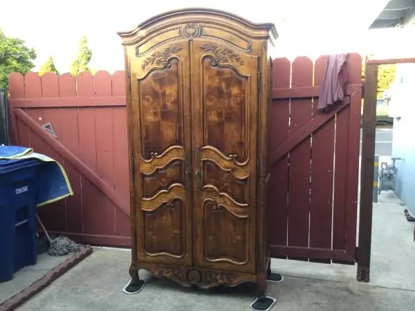 Henredon French Louis XV style 2-door armoire 7 foot solid wood 380