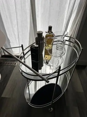 ‘Art Decor’ style Metal Bar Cart w/mirrored shelves - Great Condition