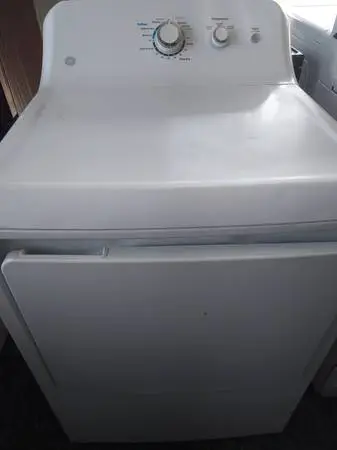 Gas Dryer Ge Super Capacity plus in Great Working Order Like New