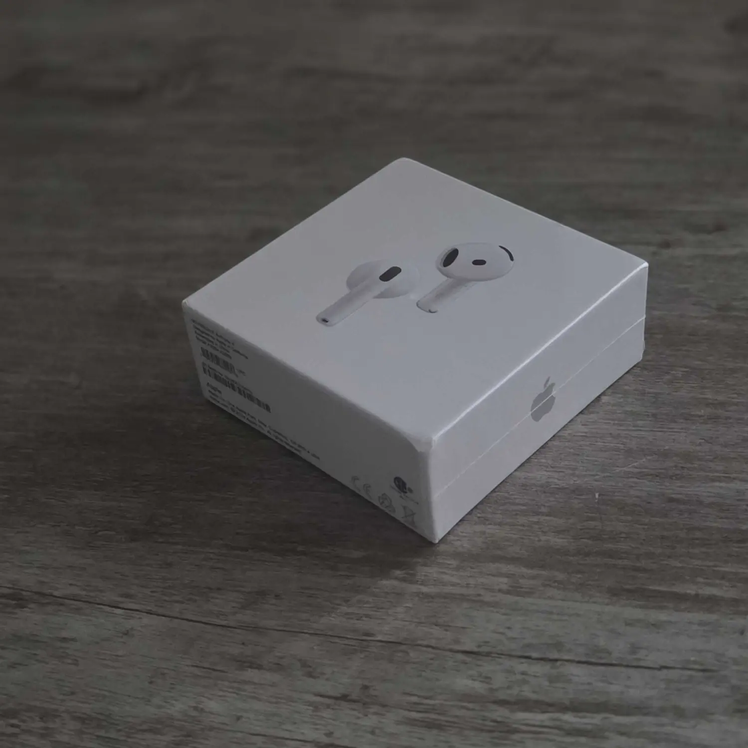 Airpods 4 noise cancellation