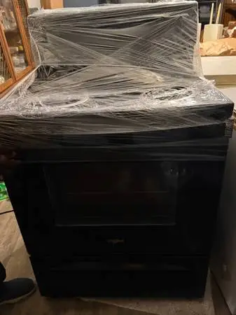 Whirlpool electric black stove