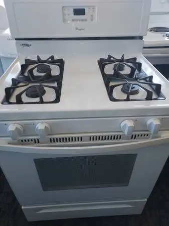 Gas Oven Range Whirlpool in Great Working Order local delivery availab