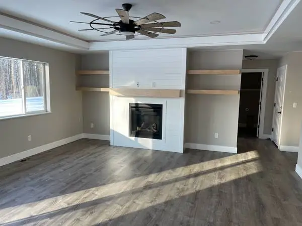 3 bedroom ranch home on Bunting St