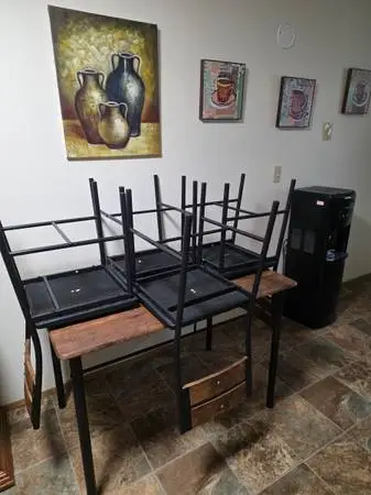 Table and hutch display cabinet