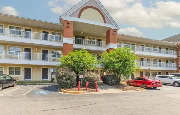 Short-Term Stay, Long-Term Comfort - Special Offer!