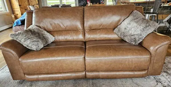 Brown Leather Dual Electric Recliner - Like New