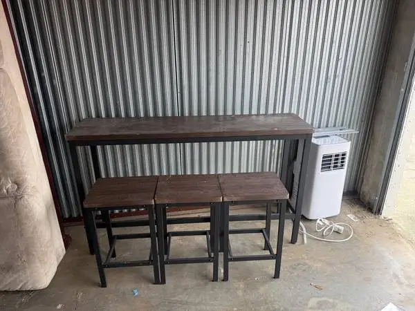 🚨 STORAGE UNIT BLOWOUT SALE – EVERYTHING MUST GO! 🚨