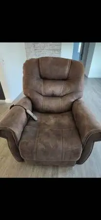 Lift recliner