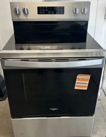 New Whirlpool Glass Top Electric Stove 30”