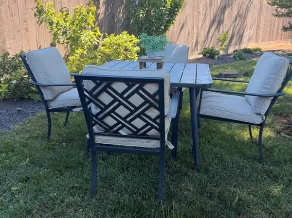 Patio set