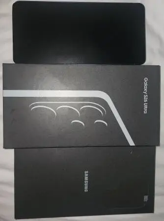 Samsung Galaxy S26 Ultra NEW-open box