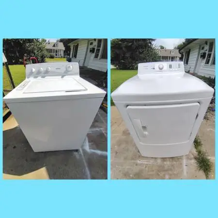 GE OVERSIZED CAPACITY WASHER AND ELECTRIC DRYER SET.