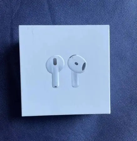 Apple AirPods 4 -New Sealed