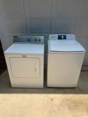 **SAMSUNG WASHER AND MAYTAG DRYER!!**