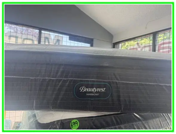 California King Size Simmons Beautyrest Harmony Pillow Mattress & Bed