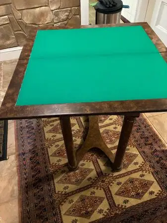 Vintage real wood poker/game table
