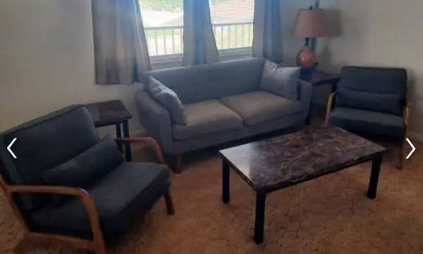 Nice 8- piece living room set