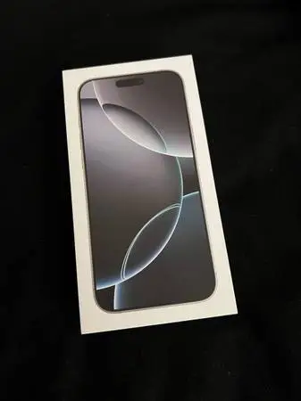 Brand New Sealed Unlocked Apple iPhone 16 Pro Max 1TB White