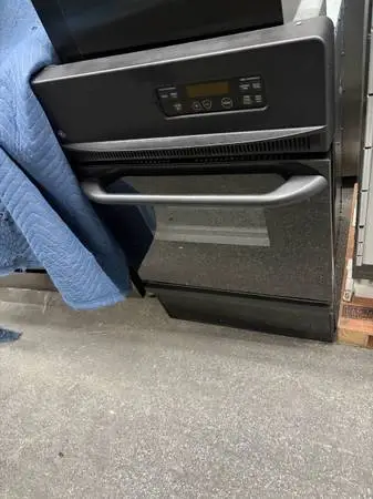 GE GAS WALL OVEN
